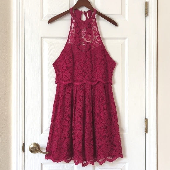 Free People Lost In A Dream Lace Halter Split Back Twofer Mini Dress Magenta 6 - Picture 1 of 15